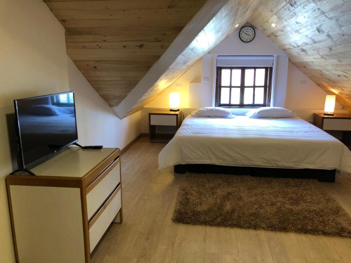 Casa Del Arupo B&B Quito Luaran gambar