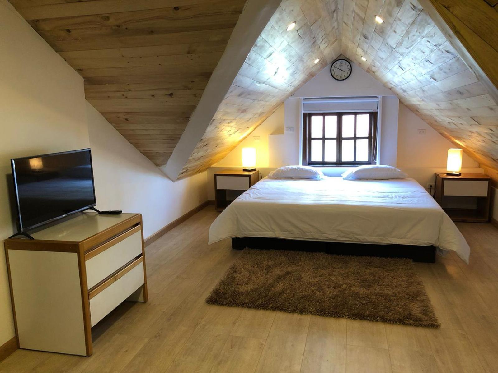 Casa Del Arupo B&B Quito Luaran gambar